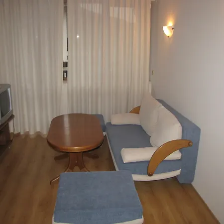 Hotel Edelweiss 3*